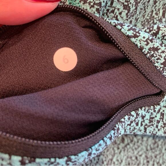 Lululemon Pace Rival Crop Power Luxtreme Spray Jacquard Bali Breeze Black Size 6 - Picture 9 of 9